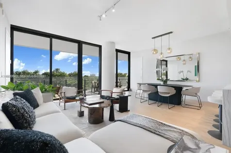 8701 Collins Avenue Miami Beach FL 33154