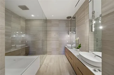 4701 N Meridian Avenue Miami Beach FL 33140
