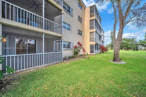 3475 Broken Woods Drive Coral Springs FL 33065
