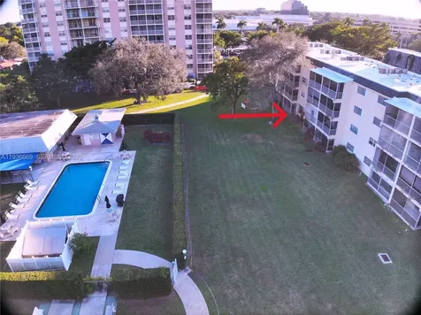 3475 Broken Woods Drive Coral Springs FL 33065