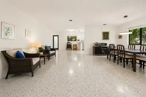 7517 Cutlass Avenue North Bay Village FL 33141