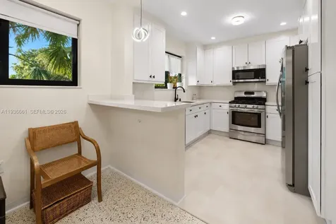 7517 Cutlass Avenue North Bay Village FL 33141