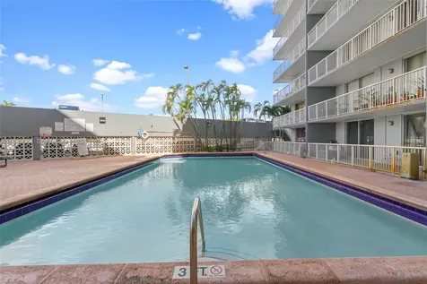 1800 NW 24th Avenue Miami FL 33125