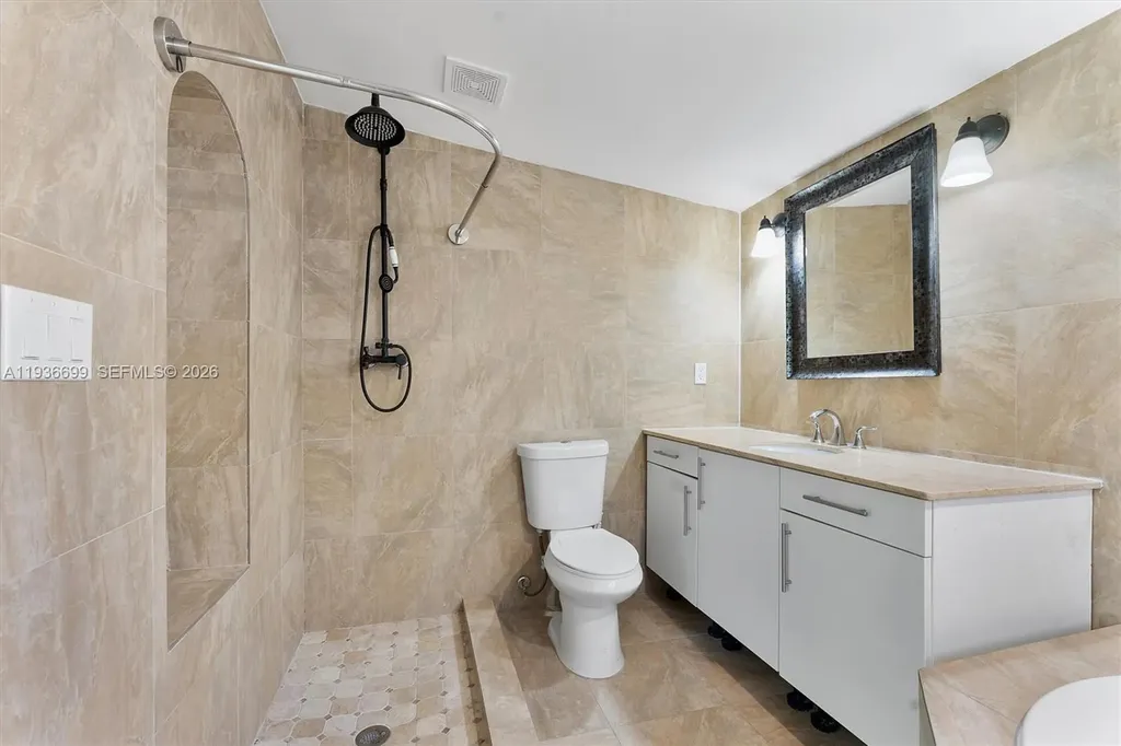 300 SW 11th Court Fort Lauderdale FL 33315