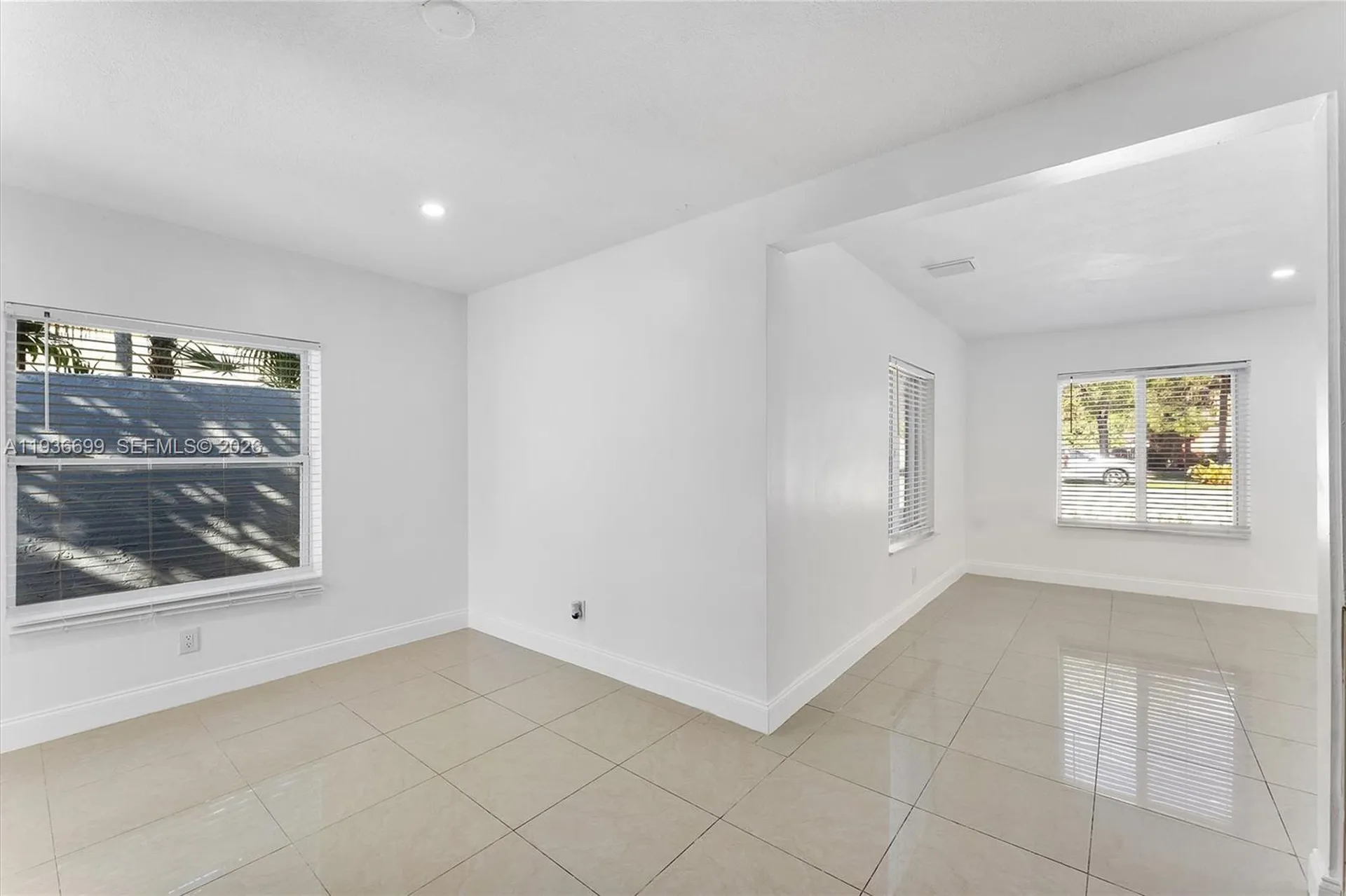 300 SW 11th Court Fort Lauderdale FL 33315