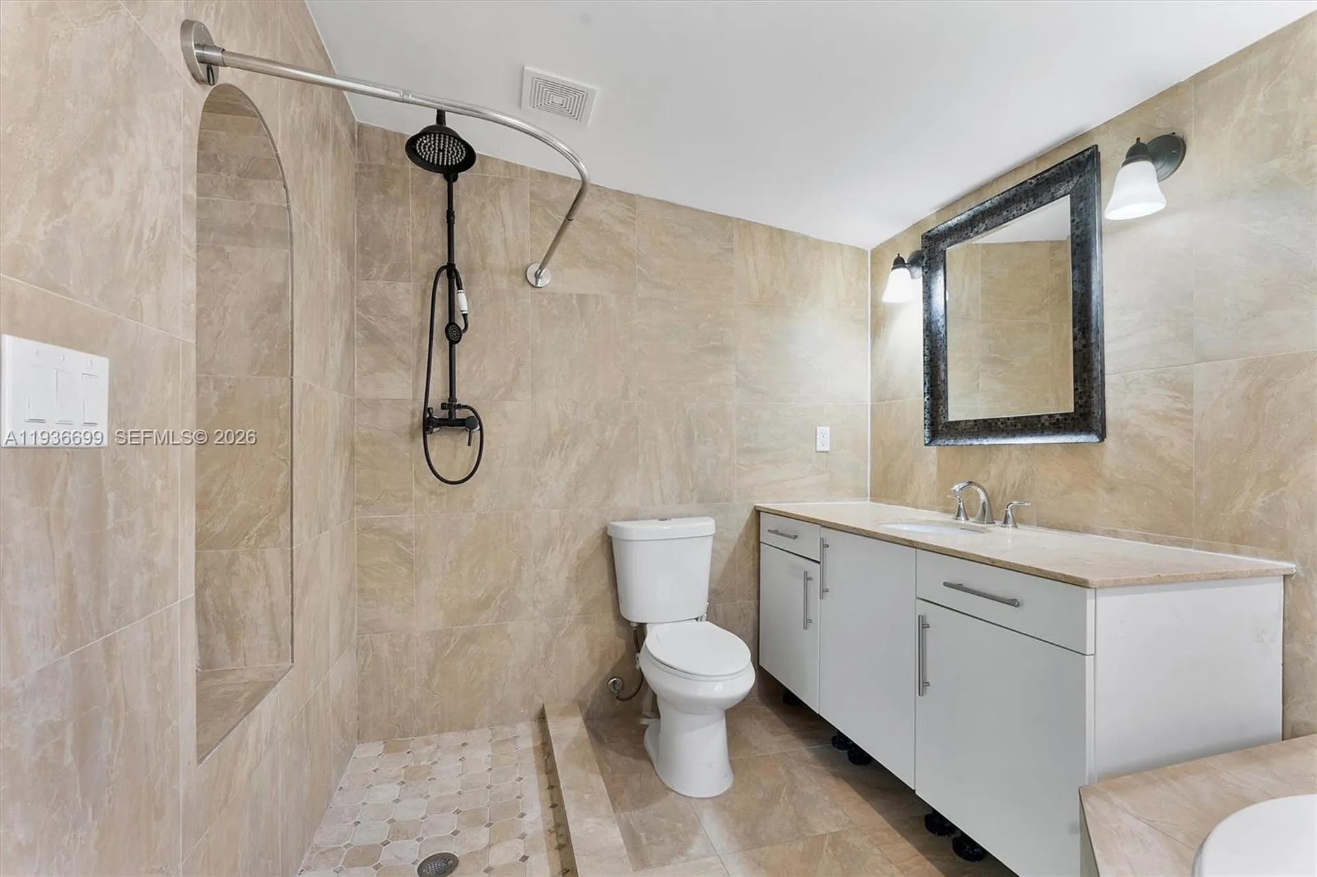 300 SW 11th Court Fort Lauderdale FL 33315