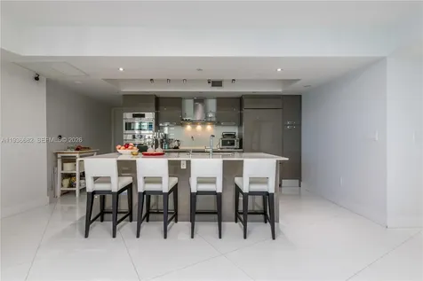 17201 Collins Avenue Sunny Isles Beach FL 33160