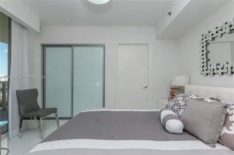 17201 Collins Avenue Sunny Isles Beach FL 33160