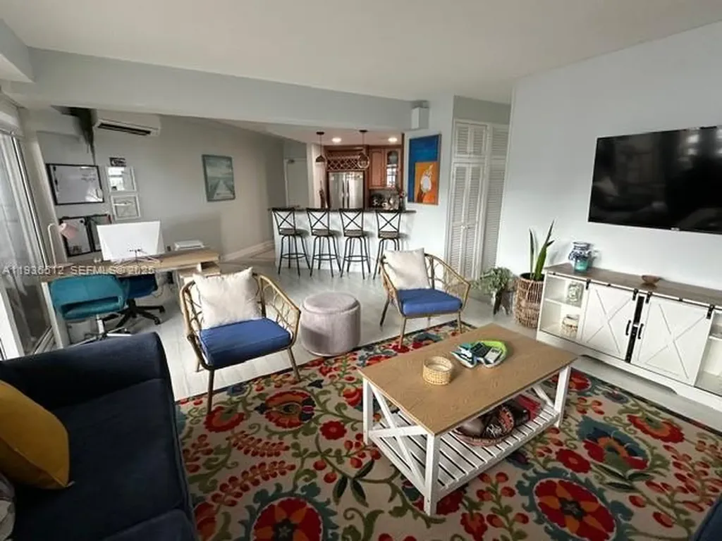 1900 S Ocean Drive Fort Lauderdale FL 33316