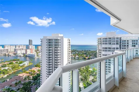 21205 Yacht Club Drive Aventura FL 33180