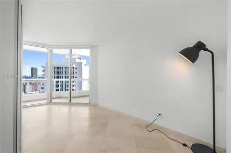 21205 Yacht Club Drive Aventura FL 33180