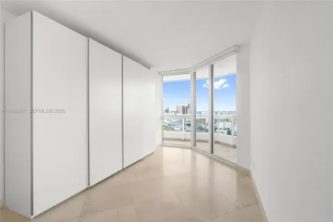 21205 Yacht Club Drive Aventura FL 33180