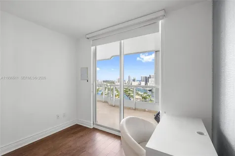 21205 Yacht Club Drive Aventura FL 33180