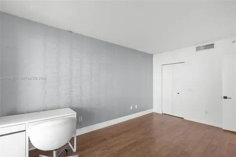 21205 Yacht Club Drive Aventura FL 33180