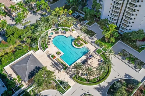 21205 Yacht Club Drive Aventura FL 33180