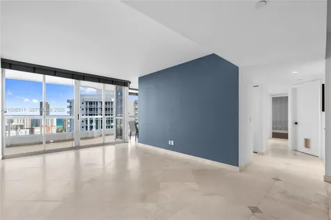 21205 Yacht Club Drive Aventura FL 33180