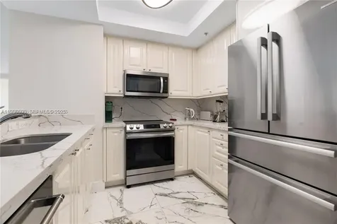3400 SW 27th Avenue Miami FL 33133