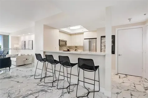 3400 SW 27th Avenue Miami FL 33133