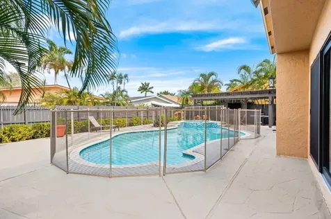 223 SE 8th Street Dania Beach FL 33004