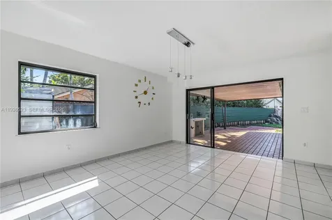 13238 NW 8th Terrace Miami FL 33182