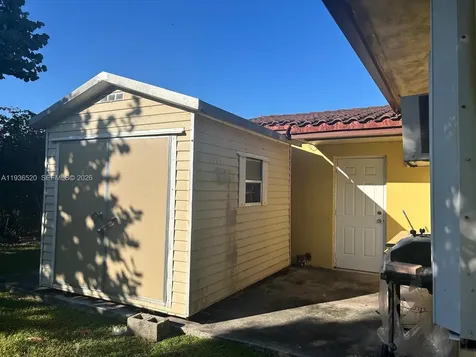 13800 SW 73rd Street Miami FL 33183