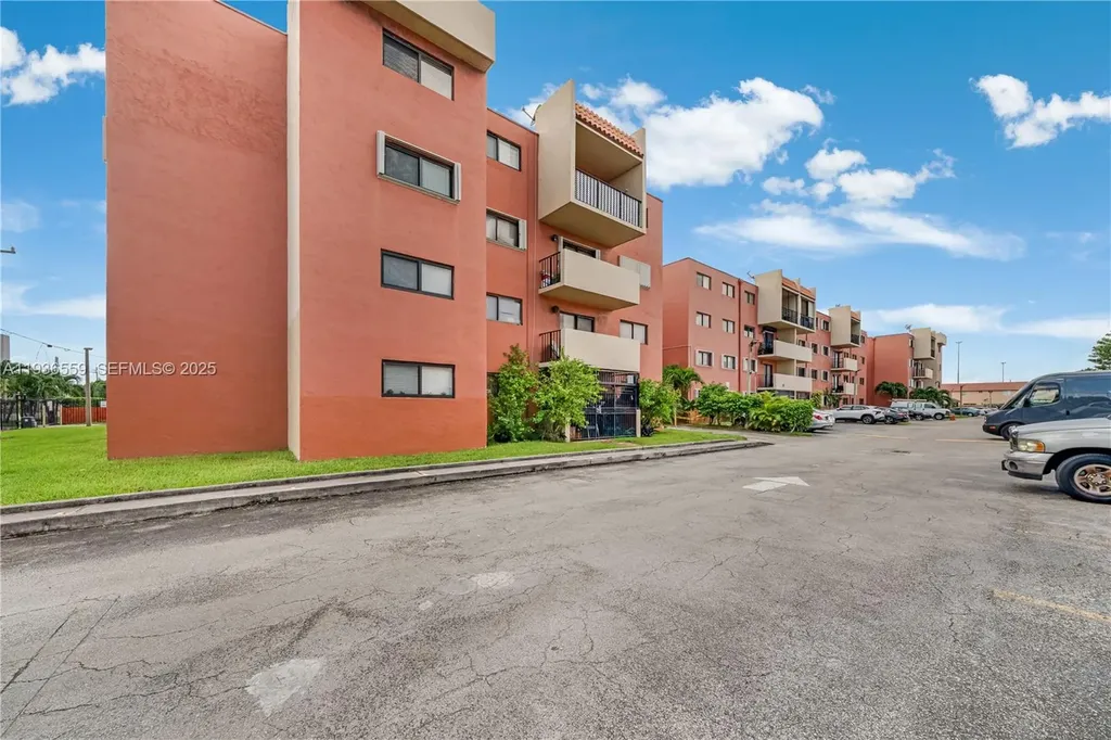 8095 NW 8th Street Miami FL 33126
