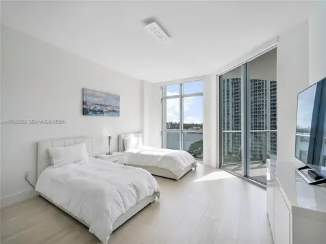 17301 Biscayne Boulevard North Miami Beach FL 33160