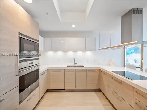 17301 Biscayne Boulevard North Miami Beach FL 33160