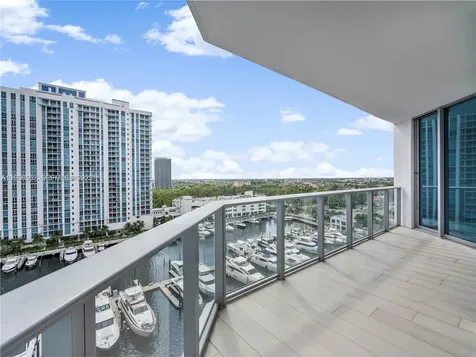 17301 Biscayne Boulevard North Miami Beach FL 33160