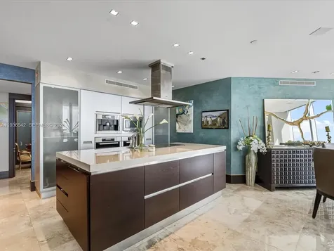 18201 Collins Avenue Sunny Isles Beach FL 33160