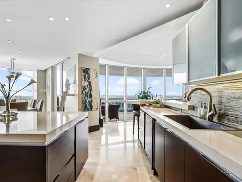 18201 Collins Avenue Sunny Isles Beach FL 33160