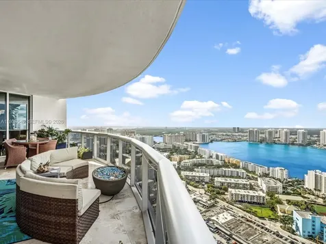 18201 Collins Avenue Sunny Isles Beach FL 33160