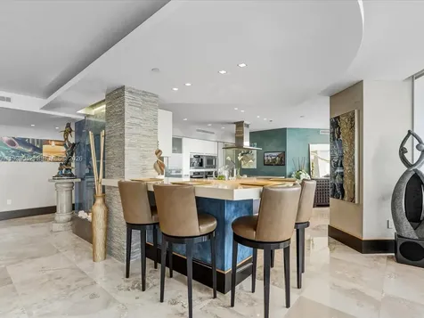 18201 Collins Avenue Sunny Isles Beach FL 33160