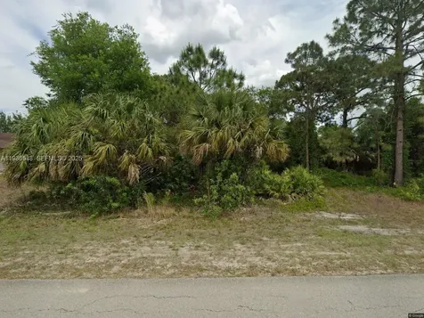 1824 Rush Avenue Lehigh Acres FL 33972