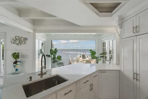 16 North Drive Key Largo FL 33037