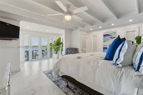 16 North Drive Key Largo FL 33037