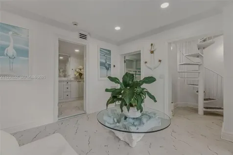 16 North Drive Key Largo FL 33037