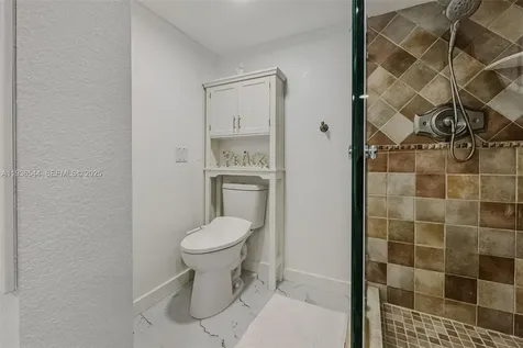 16 North Drive Key Largo FL 33037