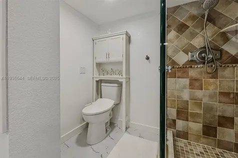 16 North Drive Key Largo FL 33037