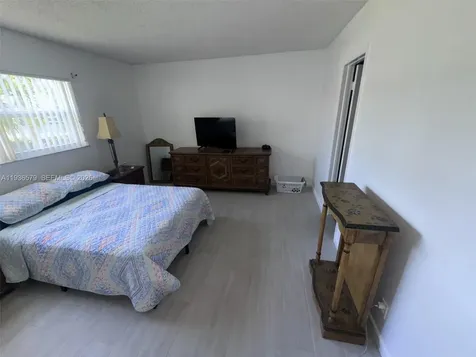 1025 SE 3rd Avenue Dania Beach FL 33004