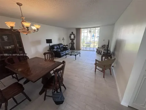 1025 SE 3rd Avenue Dania Beach FL 33004