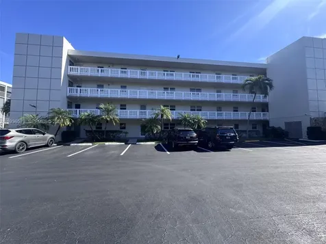 1025 SE 3rd Avenue Dania Beach FL 33004