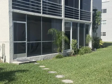 1025 SE 3rd Avenue Dania Beach FL 33004