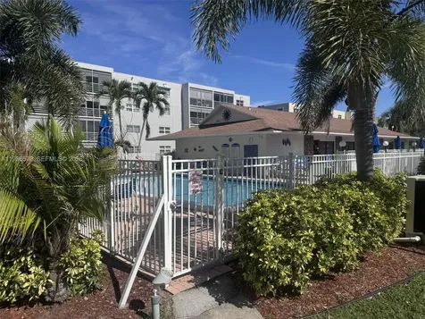 1025 SE 3rd Avenue Dania Beach FL 33004