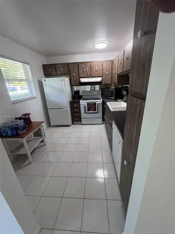 1025 SE 3rd Avenue Dania Beach FL 33004
