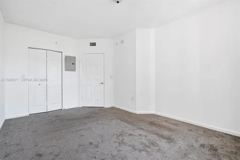 17150 N Bay Road Sunny Isles Beach FL 33160