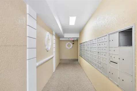 17150 N Bay Road Sunny Isles Beach FL 33160