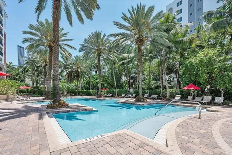 17150 N Bay Road Sunny Isles Beach FL 33160