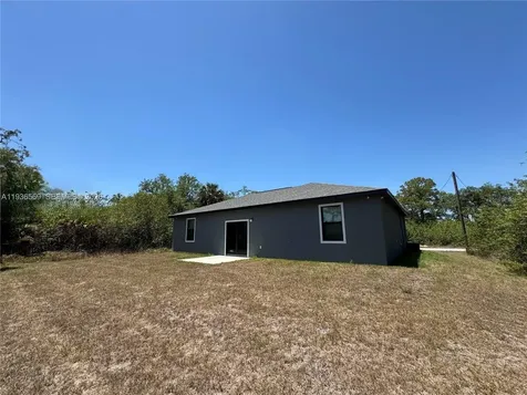 6018 Acorn Circle La Belle FL 33935