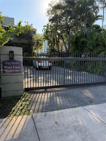 1000 NW N River Drive Miami FL 33136